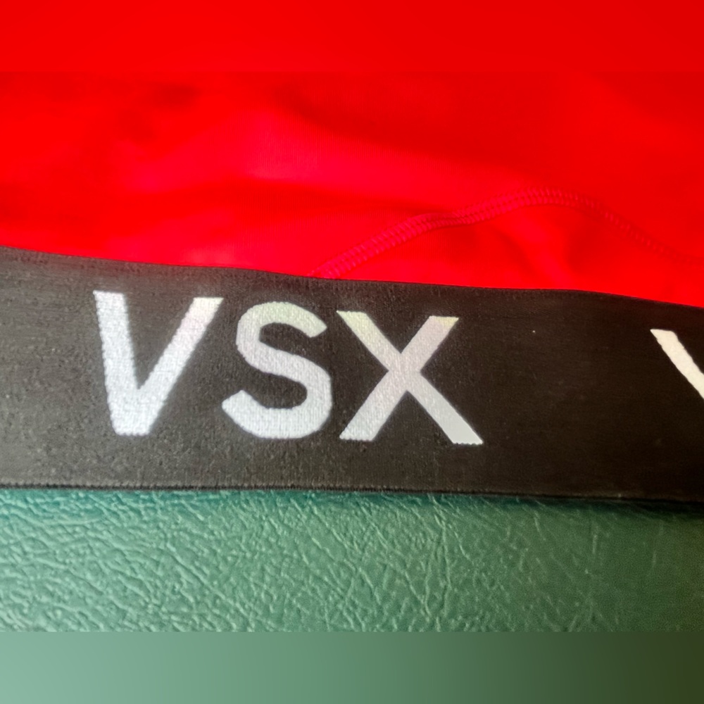 Victorias Secret Sport VSX Racerback Coral Sports Bra • medium • unlined - Picture 3 of 9